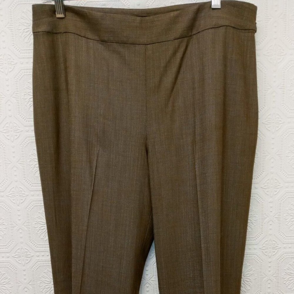 NWT St. John Desert Brown Emma Fit Side Zip Straight Leg Pants Size 12